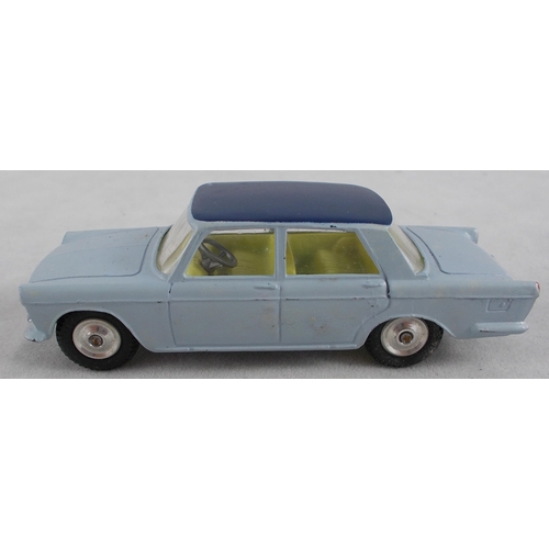 215 - Corgi. 1960s onwards Italian car collection, generally excellent in good plus to good boxes, with Fi... 