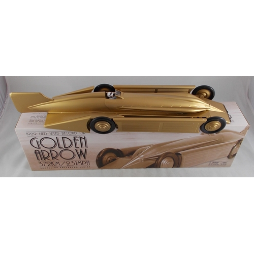 136 - Schylling - Tinplate modern limited edition clockwork (working with intergral key in base) model of ... 