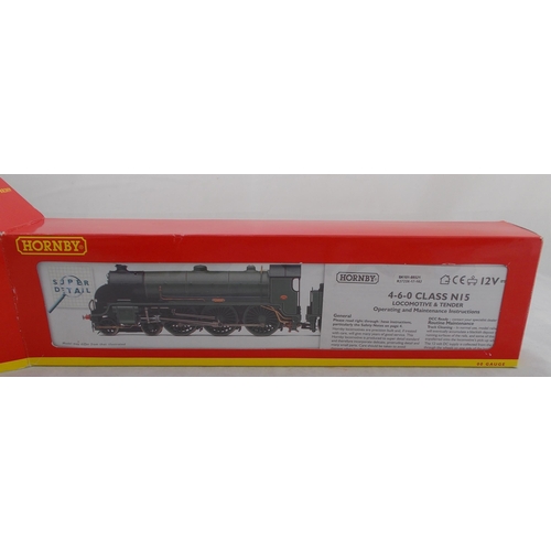 51 - Hornby. DCC Fitted Southern Railway green 751 Etarre 4-6-0 locomotive and tender No. R2723X, excelle... 