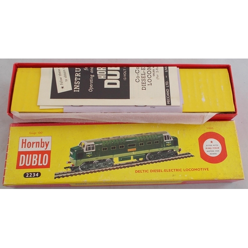 37 - Hornby Dublo. 2-rail BR two-tone green D9012 Crepello Deltic Diesel locomotive No. 2234, generally e... 