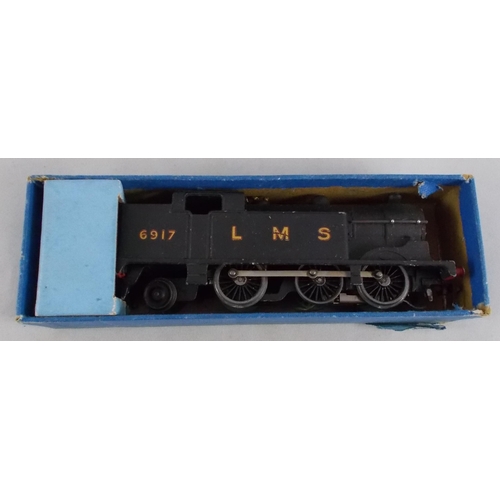 33 - Hornby Dublo. Collection of 3-rail EDL7 0-6-2 locomotives, generally excellent to good plus in good ... 