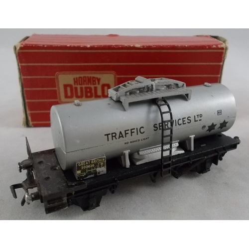 38 - Hornby Dublo. 2-rail or 3-rail collection, generally excellent in good plus boxes, with maroon coach... 