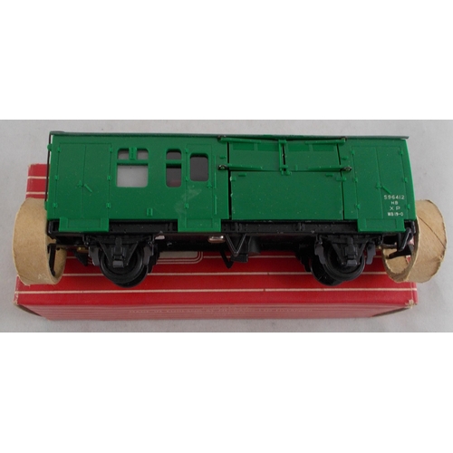 38 - Hornby Dublo. 2-rail or 3-rail collection, generally excellent in good plus boxes, with maroon coach... 