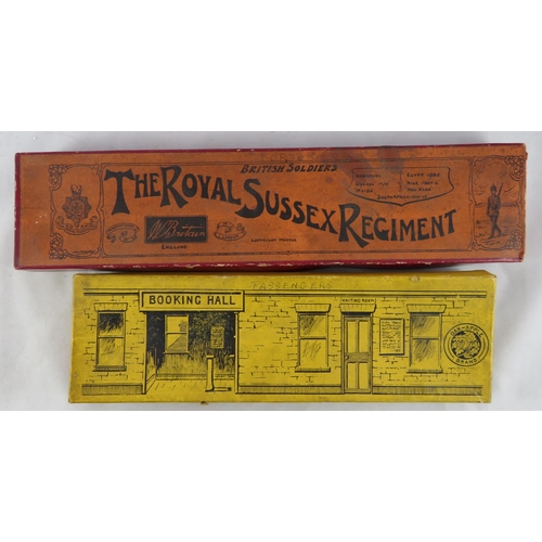 159 - Unboxed collection of mainly O gauge railway-theme painted metal figures including Hornby, generally... 