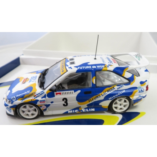 353 - Minichamps. 1/43rd scale Motorsport collection, generally excellent in excellent plastic display cas... 