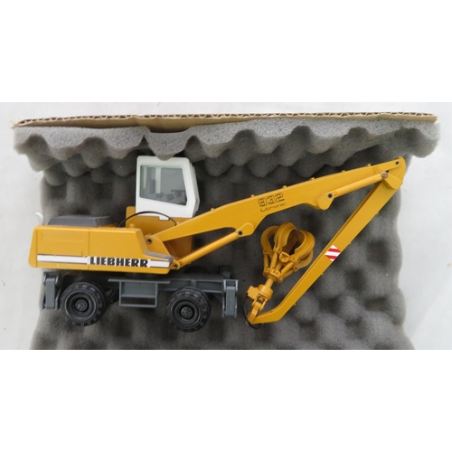 198 - 1/50th scale construction vehicle collection, generally excellent in excellent boxes, with Conrad Li... 