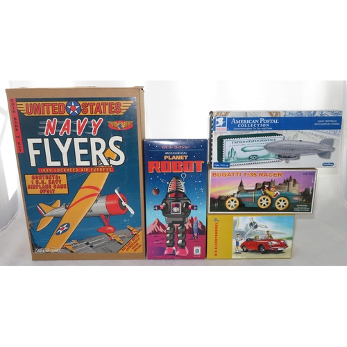 126 - Tinplate toys. 1990s onwards collection, generally excellent in excellent to good plus boxes, with S... 