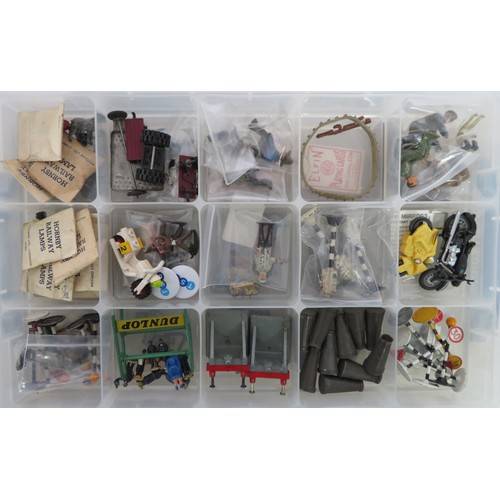 161 - Miscellaneous unboxed metal figures collection, generally good plus to good, with range of Britains,... 