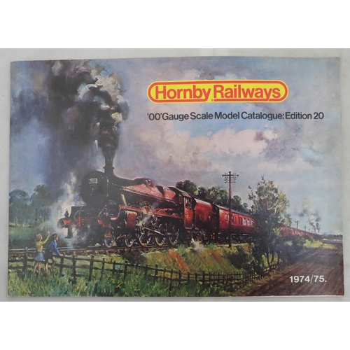 67 - Product Catalogues collection, generally excellent to good plus, with Hornby Dublo, Triang Railways,... 