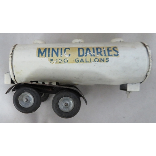 113 - Triang Minic. 1950s onwards mainly unboxed collection, generally good plus to good, with Jeep (clock... 