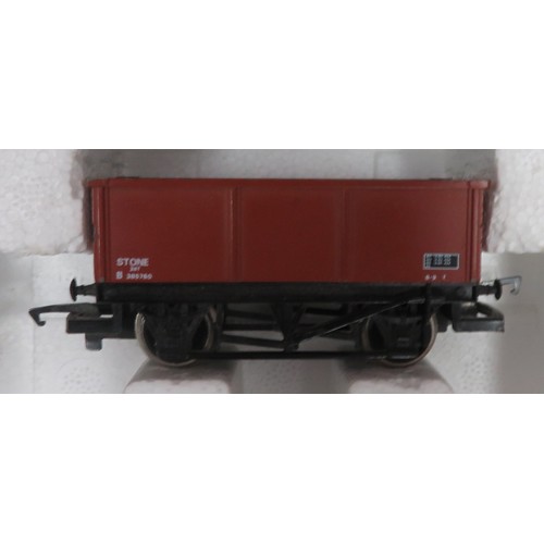 54 - Hornby. Freightmaster set No. R697, generally excellent in good fair box and lid (two corners damage... 