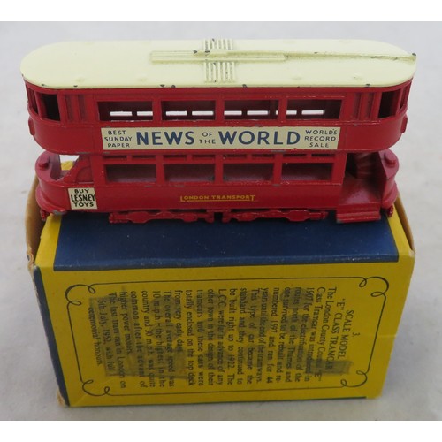 199 - Small range with Britains Honda Benly No.9693 excellent in good box (crushing to plastic), Dinky  Bl... 