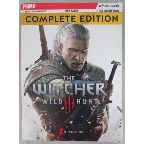 121 - The Witcher – ‘The Witcher Wild Hunt’ Complete Edition Prima Official Guide, 832 pages. Good used co... 