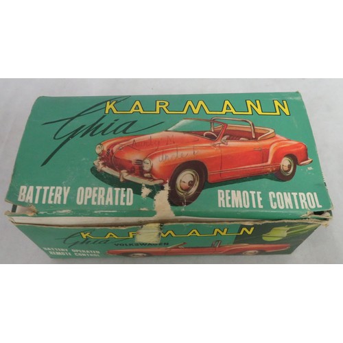 101 - Marx plastic battery-operated remote control Volkswagen Karmann Ghia, Made in Hong Kong, approx 1/24... 