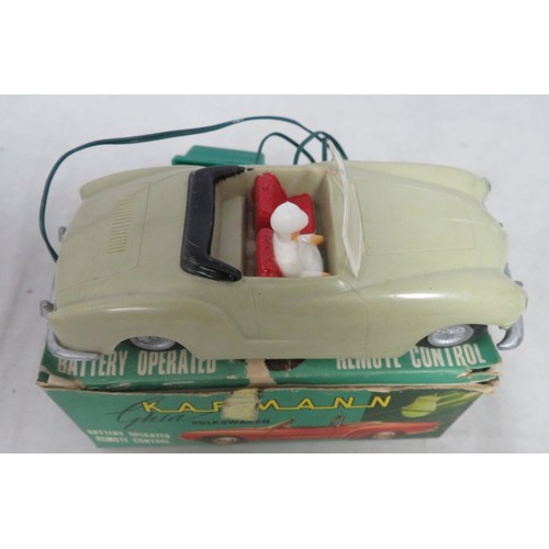 101 - Marx plastic battery-operated remote control Volkswagen Karmann Ghia, Made in Hong Kong, approx 1/24... 