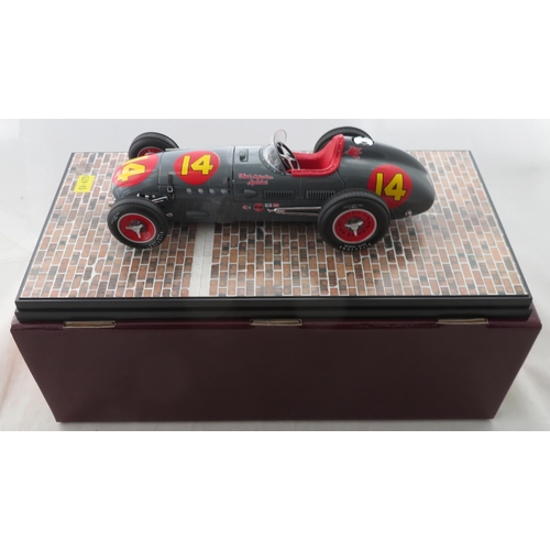 246 - Tinplate toys. 1990s onwards collection, generally excellent in excellent to good plus boxes, with S... 