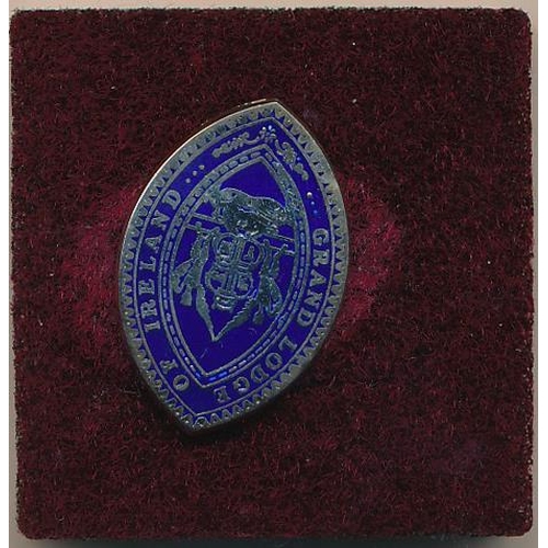 210 - A Masonic Grand Lodge of Ireland silver and blue enamel badge. Fully hallmarked.