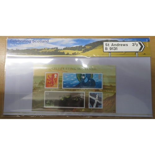 32 - 2000-2014 unmounted mint commemorative miniature sheet presentation packs, valid for postage. Face v... 