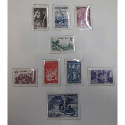 20 - Monaco – Early to late 1970’s collection on printed Marini pages in binder including M, U & UM issue... 