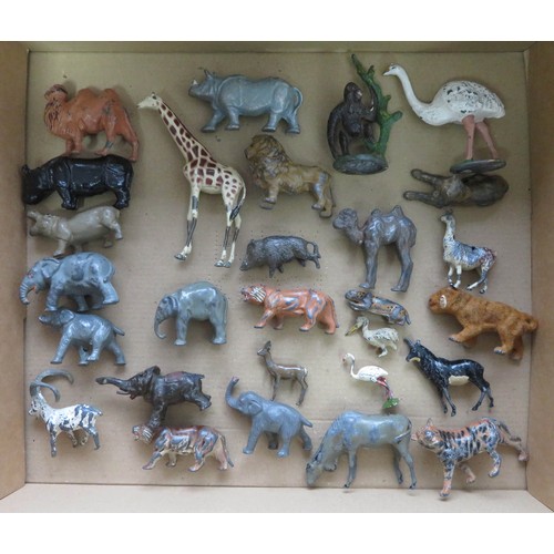 256A - Metal figures. Range of mainly Zoo animals with Britains, John Hill & Co., Timpo, etc., generally go... 