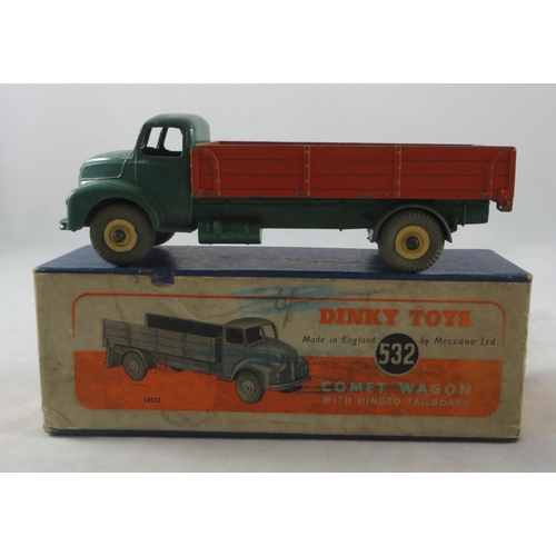 260A - Dinky. Pair of Leyland Comet Wagon No. 532, generally good plus to good in good to fair boxes (scuff... 