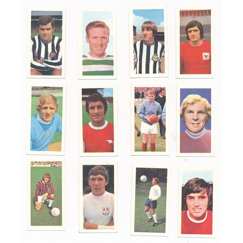 92 - Barratt & Co Ltd. 1970s Soccer Stars complete set of 50, generally excellent, with Bobby Moore, Geor... 