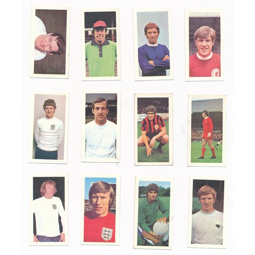 92 - Barratt & Co Ltd. 1970s Soccer Stars complete set of 50, generally excellent, with Bobby Moore, Geor... 