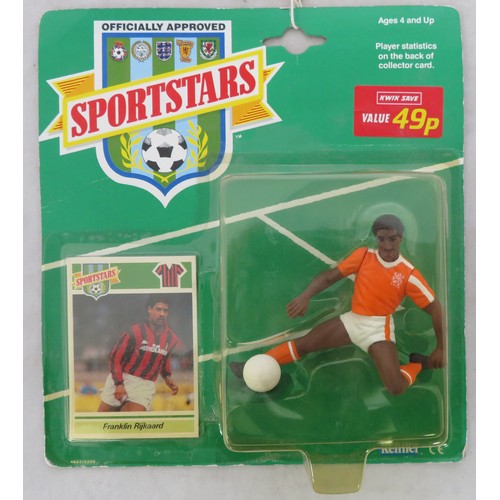 143D - Frank Riijkaard – Boxed and sealed Frank Riijkaard Netherlands Kenner Tonka ‘Sportstars’ figure. Rar... 