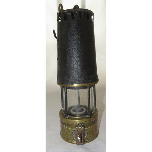 226A - Antique Miners Lamp, Richard Johnson, Clapham & Morris Ltd, brass & steel lamp. Patentees & Makers, ... 