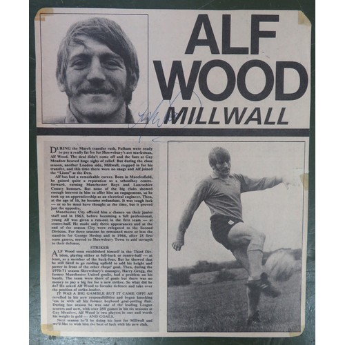 143 - Millwall – Collection of various ephemera with sporting documents relating to Millwall F.C. includin... 