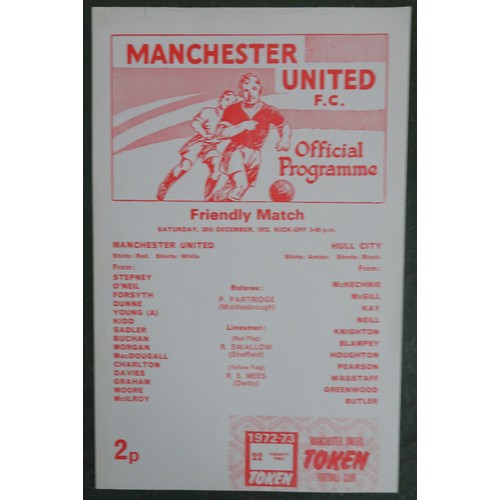 118 - Manchester United – 1950’s to 1990’s selection of programmes, league & cup games including Chelsea v... 