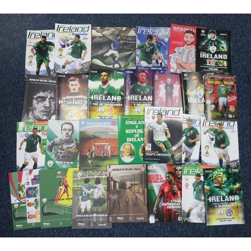 127 - Republic of Ireland – 1980-2020 collection of home and away Republic of Ireland programmes from vari... 