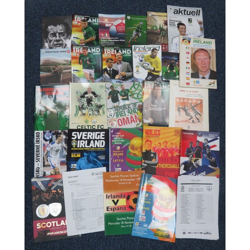 127 - Republic of Ireland – 1980-2020 collection of home and away Republic of Ireland programmes from vari... 