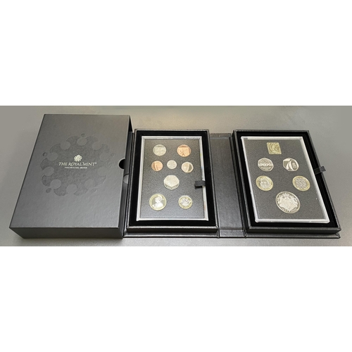 273 - 2022 UK Proof Coin Set (black book) FDC set of 13 coins, issued by The Royal Mint, with certificates... 