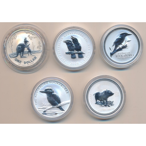 284 - Australia one dollar uncirculated range (5), all in plastic capsules with 2003 Kookaburra, 2006 Kook... 