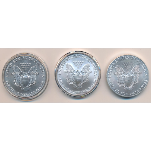 316 - USA uncirculated silver eagle dollars (3) with 1993, 2007 and 2016. Qty 3