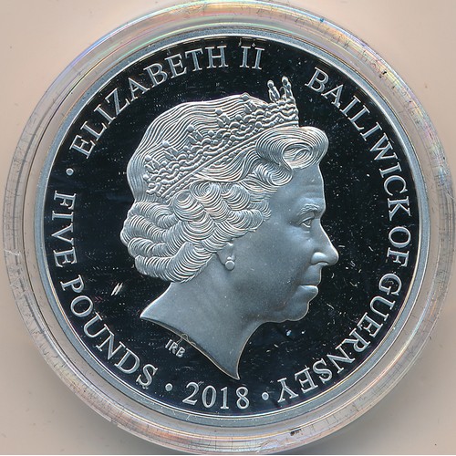 302 - Guernsey – Elizabeth II 2018 The Centenary of the First World War Five Pound Silver Proof Coin. Boxe... 