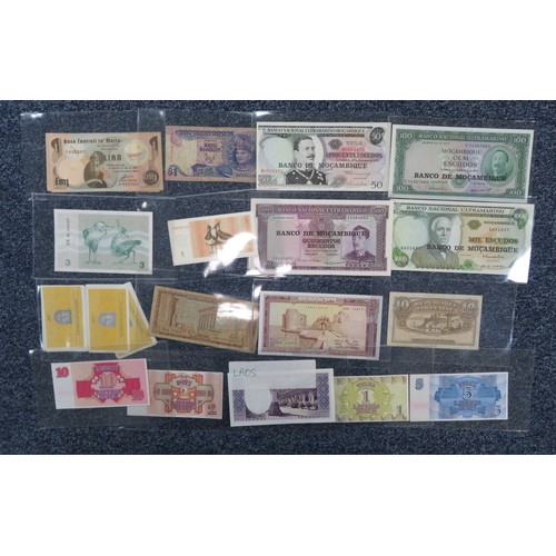 356 - World banknotes collection, in mixed condition, with many uncirculated, with ranges from Latvia (4),... 