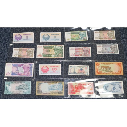 354 - World banknotes collection, in mixed condition, with many uncirculated, with ranges from Slovenia (4... 