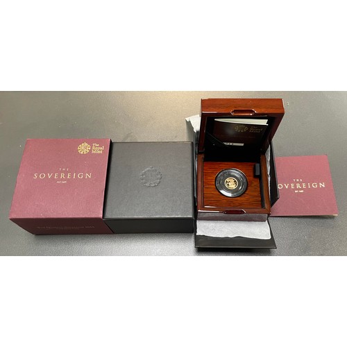 233 - 2015 Quarter sovereign gold proof FDC, issued by The Royal Mint with certificate No.1314, booklet, w... 