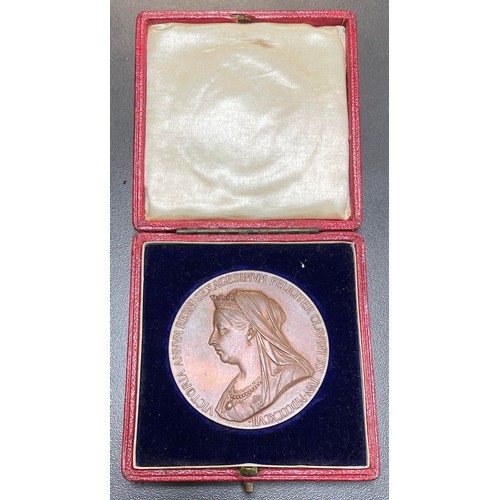 120 - Queen Victoria 1897 bronze 56mm Jubilee medal in case of issue.