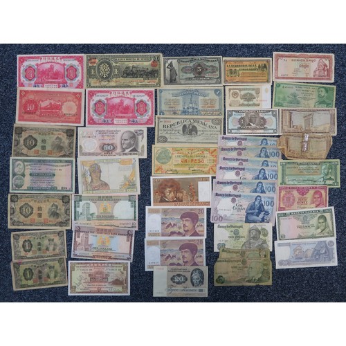 352 - World banknotes collection, in mixed condition, with ranges from China, France, Hong Kong, Isle of M... 