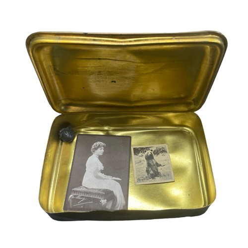 71 - A First World War Princess Mary 1914 Christmas Gift Box, including photo of Princess Mary, Christmas... 