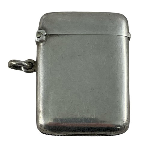 235 - A 1904 Edwardian silver vesta case with striker on bottom, Chester 1904. 4.5cm height, 3.5cm width.