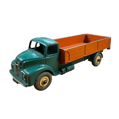 208 - Dinky. Pair of Leyland Comet Wagon No. 532, generally good plus to good in good to fair boxes (scuff... 