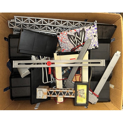 107 - Wrestling Rings – Selection of wrestling rings for wrestling figures, including boxed Jakks Pacific ... 