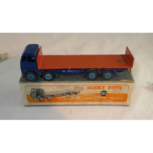 258 - Dinky. Trio of Foden 8-wheel Wagons, generally good plus to good fair in good fair boxes, with Flat ... 