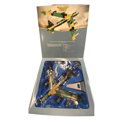 196 - Corgi Aviation Archive. 1/144th scale Military Air Power collection, generally excellent in good plu... 