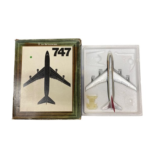 174 - Aero Mini. 1/290 scale Boeing 747 collection, generally excellent in good boxes (some wear to edges ... 