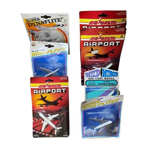 164 - Diecast. Miscellaneous collection of military and civil aircraft, generally excellent on good or bet... 